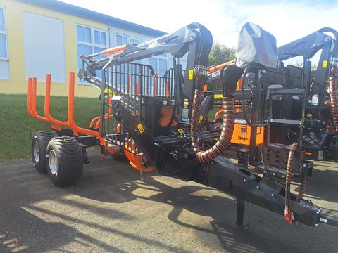 BMF 8T1 E mit Kran 650