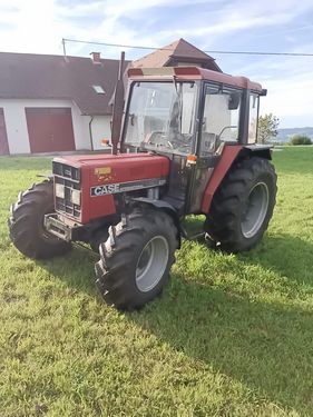 Case IH 833 A