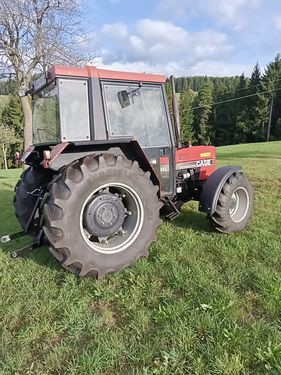 Case IH 833 A