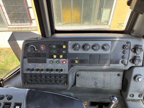 Valtra C 120