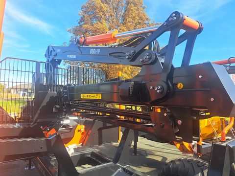 BMF 12T2 mit Kran 850 HP