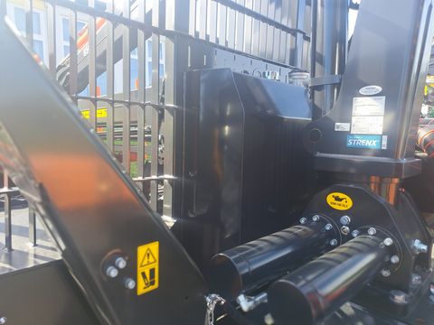 BMF 12T2 mit Kran 850 HP