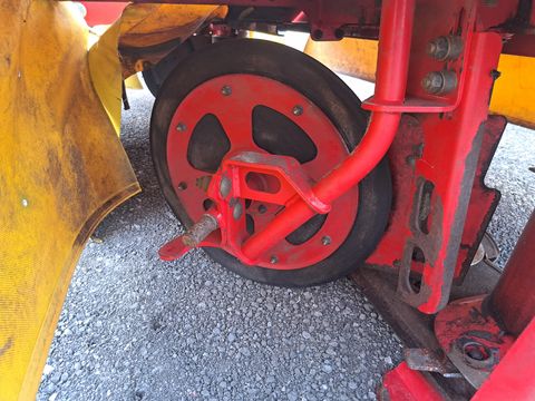 Pöttinger Novacat 301 F Classic