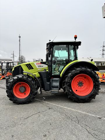 Claas Arion 650 CMATIC