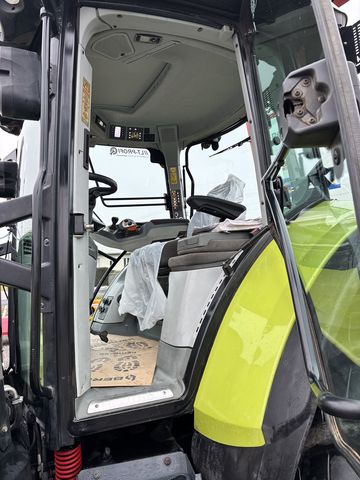 Claas Arion 650 CMATIC