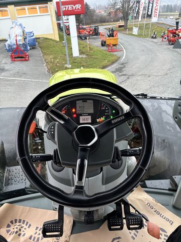 Claas Arion 650 CMATIC