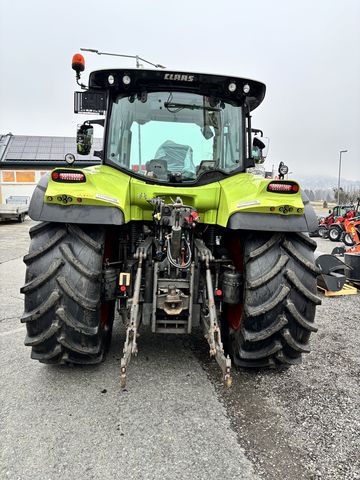 Claas Arion 650 CMATIC