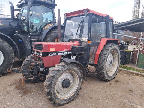 Case IH 833 A