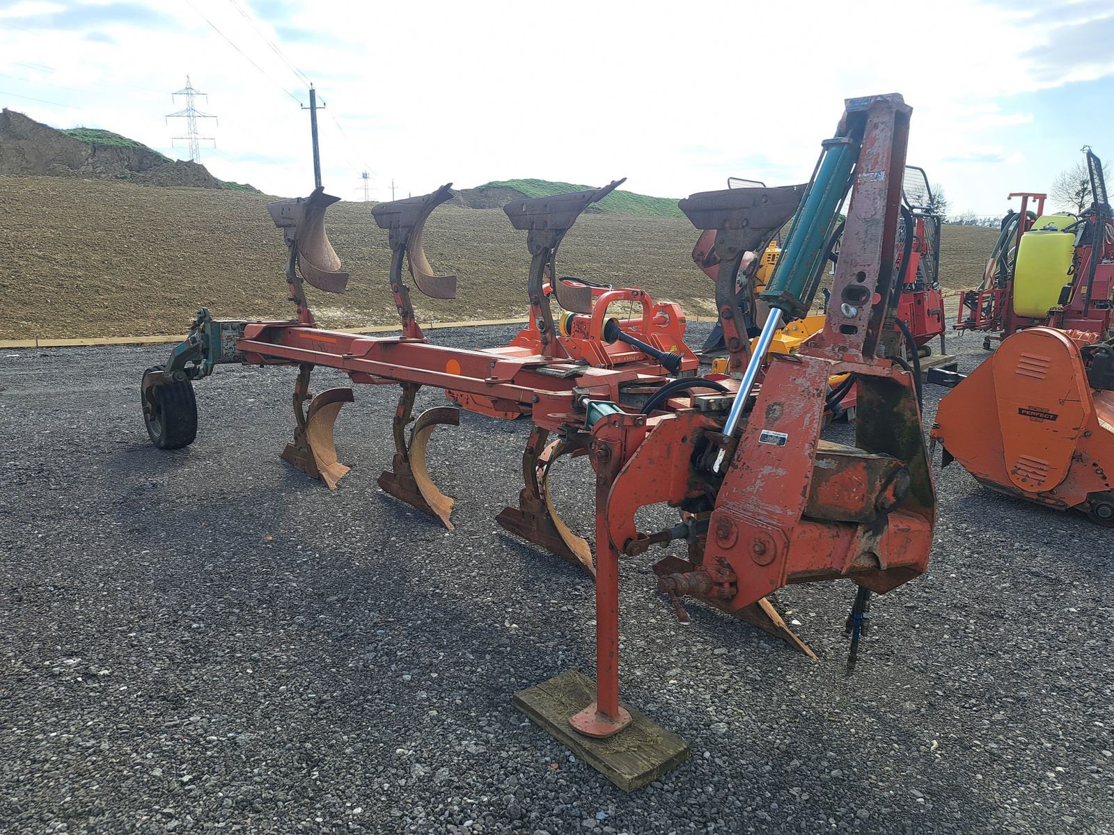 Kverneland 4 Schar 2