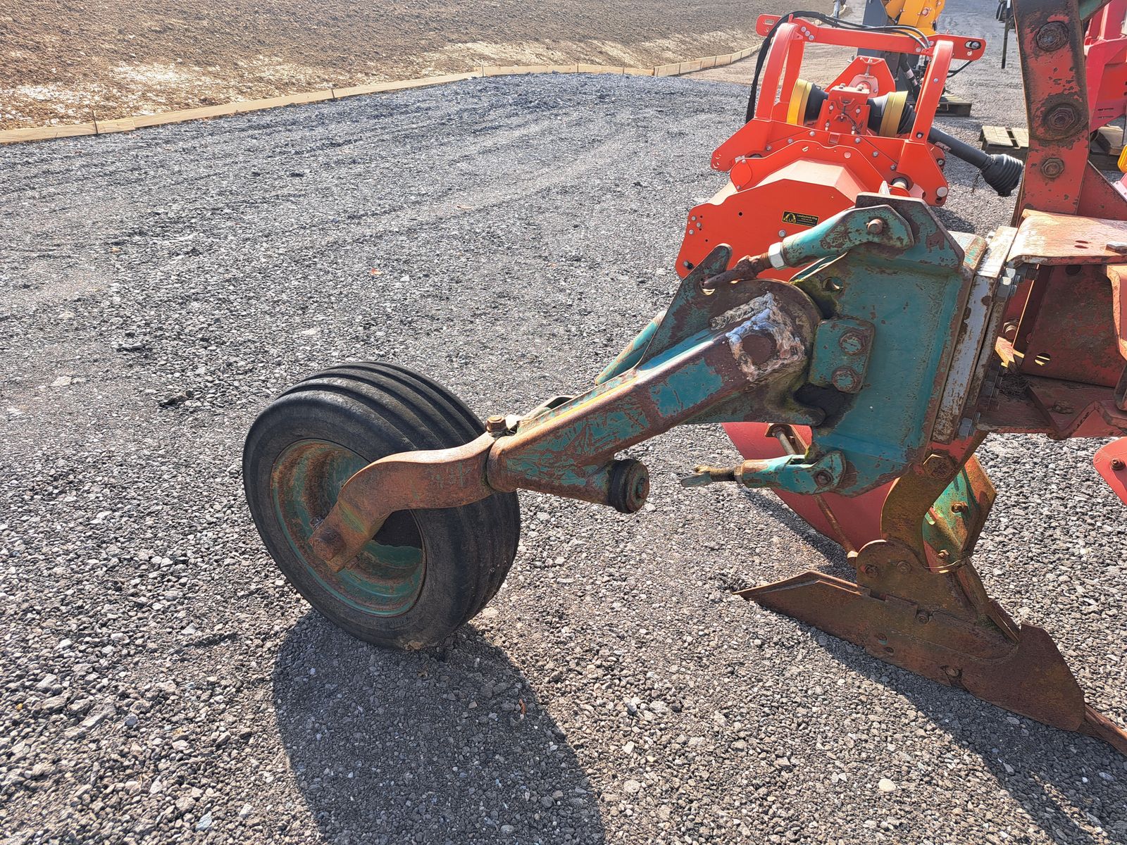 Kverneland 4 Schar 3