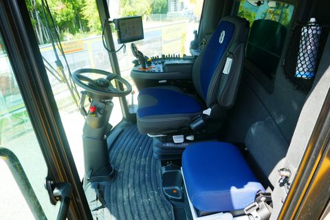 New Holland CX 5.80 Allrad