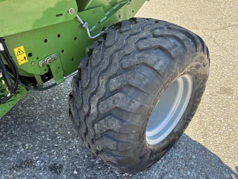 Krone Comprima F 125 XC