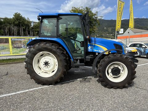 New Holland T5050