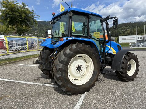 New Holland T5050