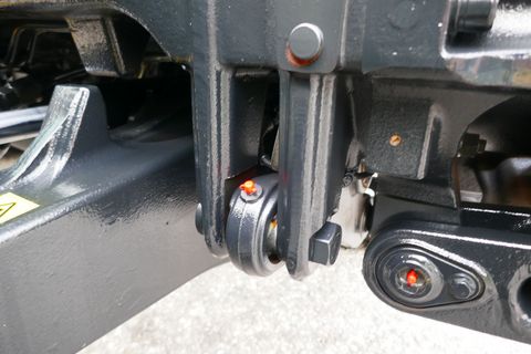 New Holland T5.100 Electro Command (IntelliShift)
