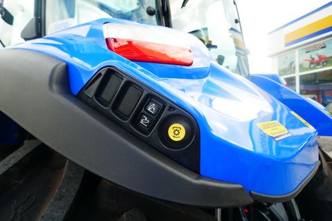 New Holland T5.100 Electro Command (IntelliShift)
