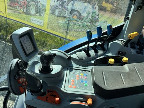 New Holland T6.180 Dynamic Command SideWinder II (Stage V)