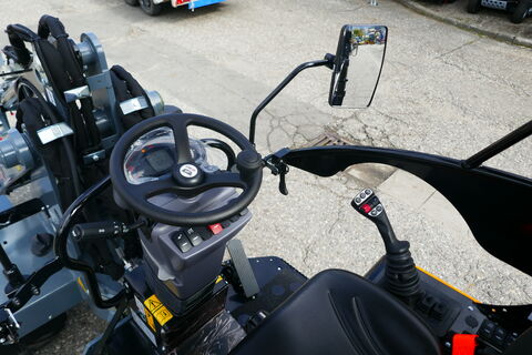 Giant G 2700 HD