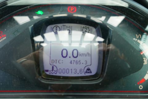 3600-06c32aba276a791739520bbaa1c35d00-5735327