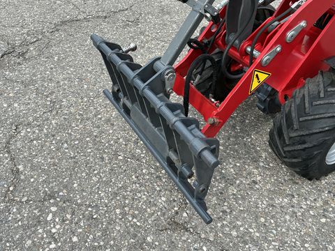 Weidemann 1240 CX 35 LP