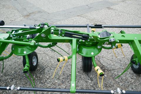 Krone Vendro 820 Highland
