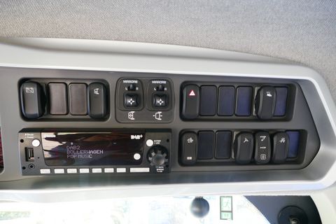 New Holland T7.245 PLM Auto Command