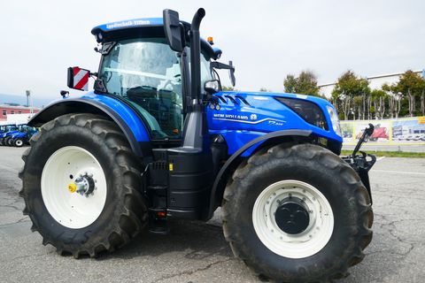 New Holland T7.245 PLM Auto Command