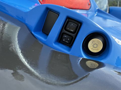 New Holland T6020 Elite