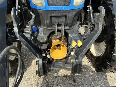 New Holland T6020 Elite