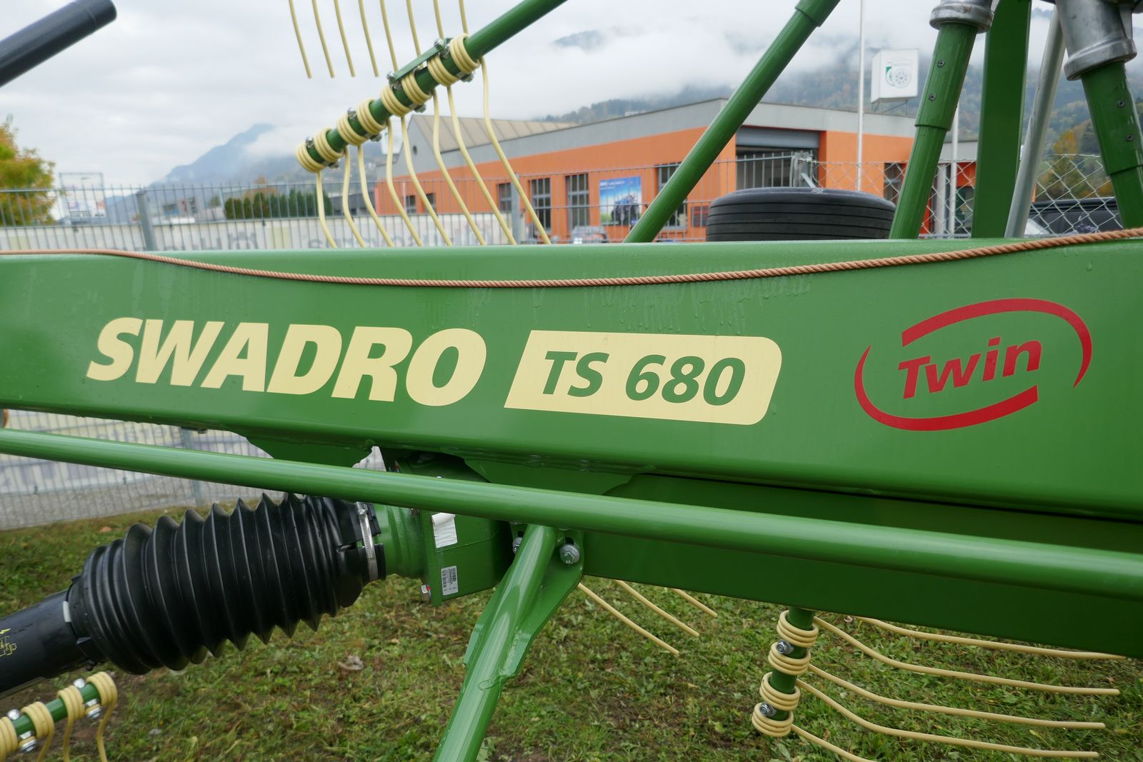 Krone Swadro TS 680 Twin 2