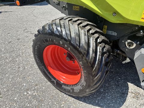 Claas VARIANT 565 RC