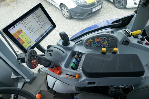 New Holland T5.140
