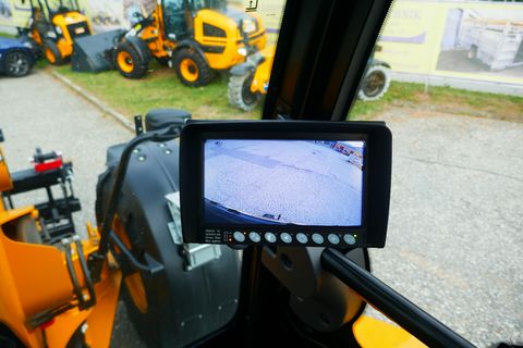 JCB TM 320