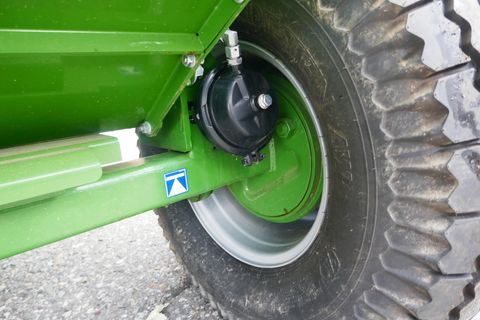Krone Comprima F 125 XC 