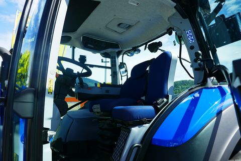 New Holland T5.110 Dynamic Command (Stage V) 
