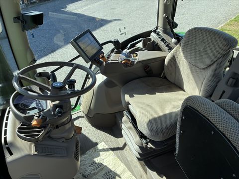 John Deere 6155R