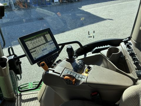 John Deere 6155R