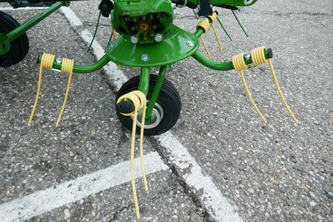 Krone Vendro 420 Highland