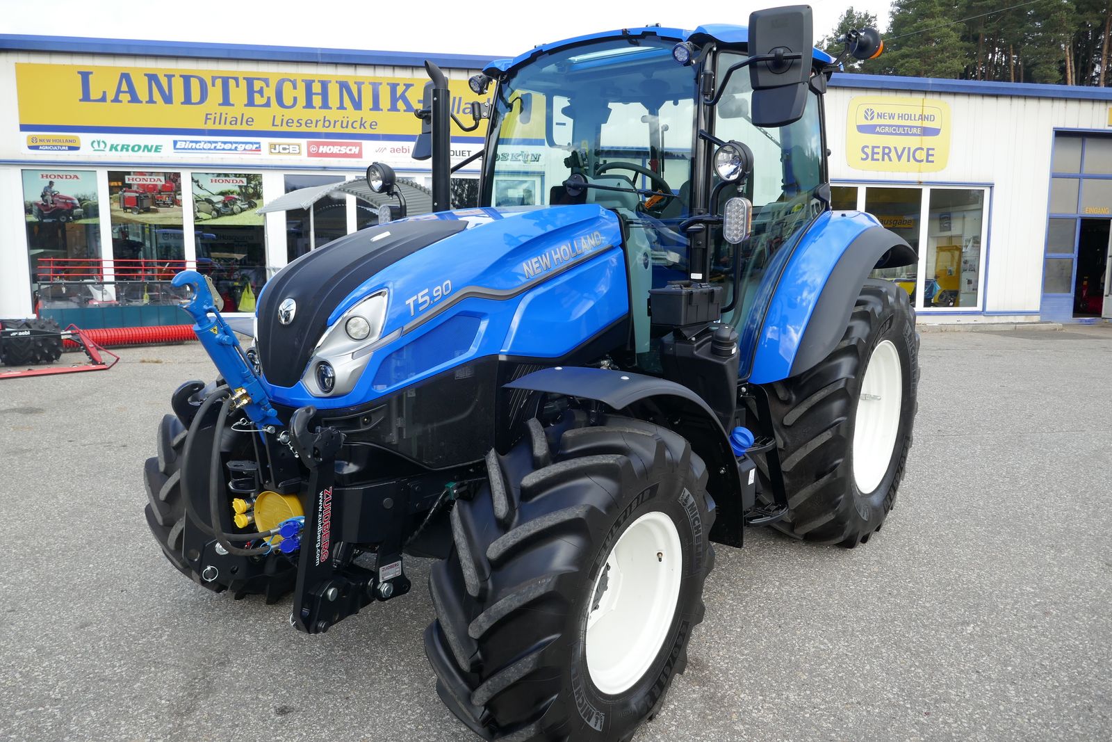 New Holland T5.90 Dual Command   1