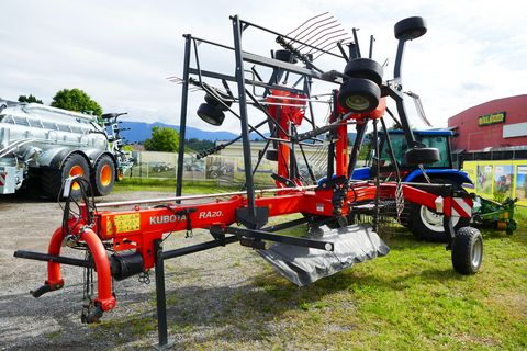 Kubota RA 2076