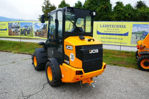 JCB 403 Agri Plus