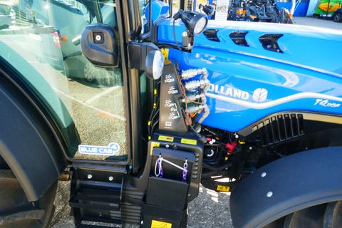 New Holland T4.110 F ROPS (Stage V)  