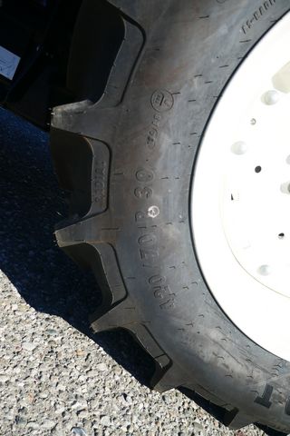 New Holland T4.110 F ROPS (Stage V)  