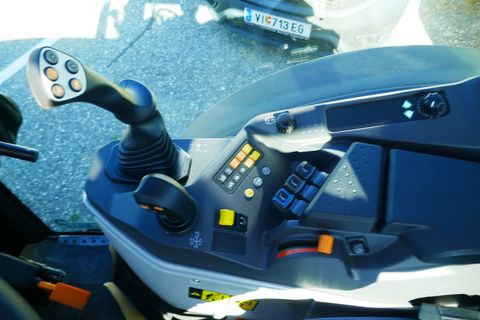 New Holland T4.110 F ROPS (Stage V)  