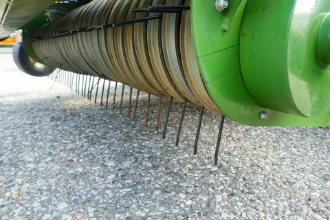 Krone Comprima V 150 XC