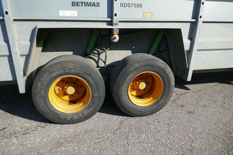 Joskin Betimax 7500