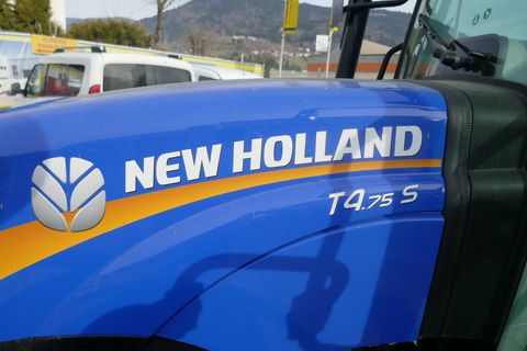 New Holland T4.75S
