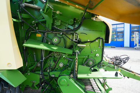 Krone Comprima CV 150 XC