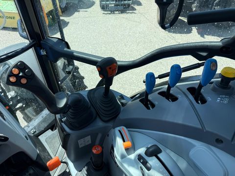 New Holland T5.90 Utility Dual Command