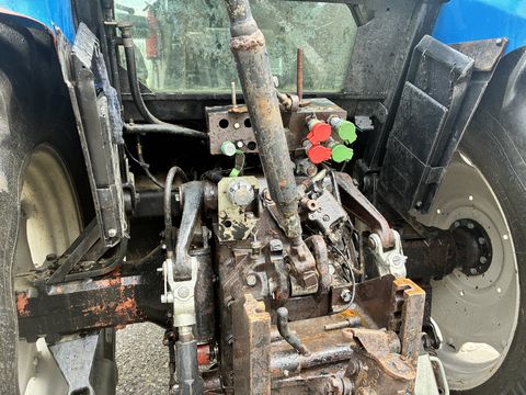 New Holland M 115/8260